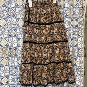 NWT American Eagle XL Floral Maxi with lace details